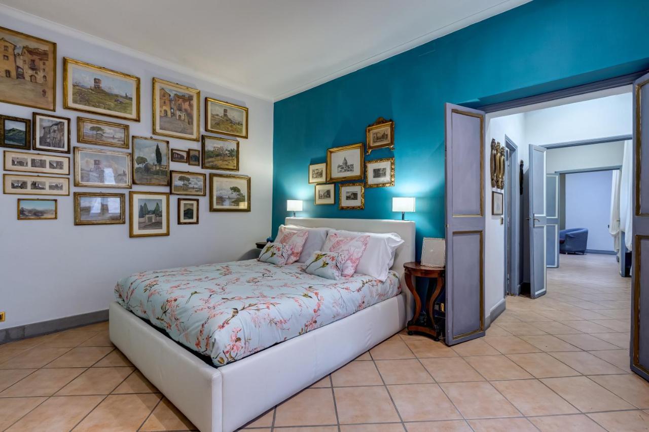 Casa Coronari * Rome
